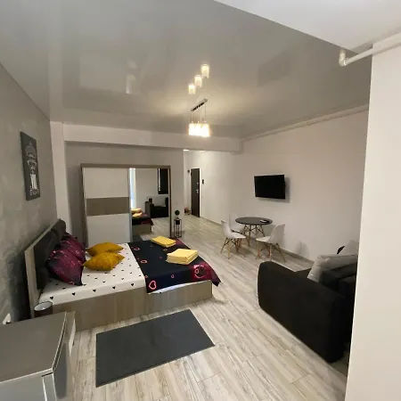 Garsoniera King Tip Studio Aparthotel Năvodari